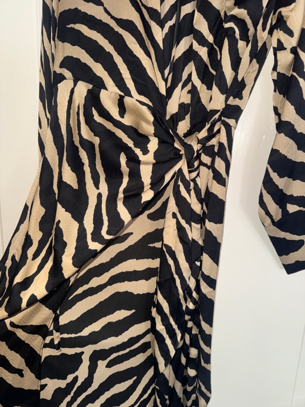 emory park Black and Cream Zebra-Print Long Sleeve Wrap Dress - Picture 3 of 5